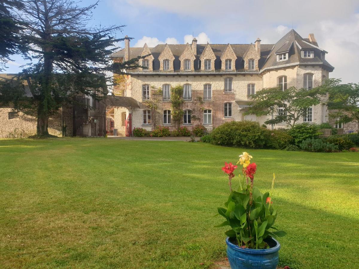 Chateau De Surville Surville  Exterior photo