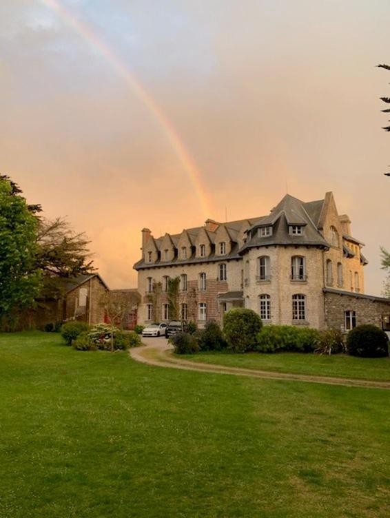 Chateau De Surville Surville  Exterior photo