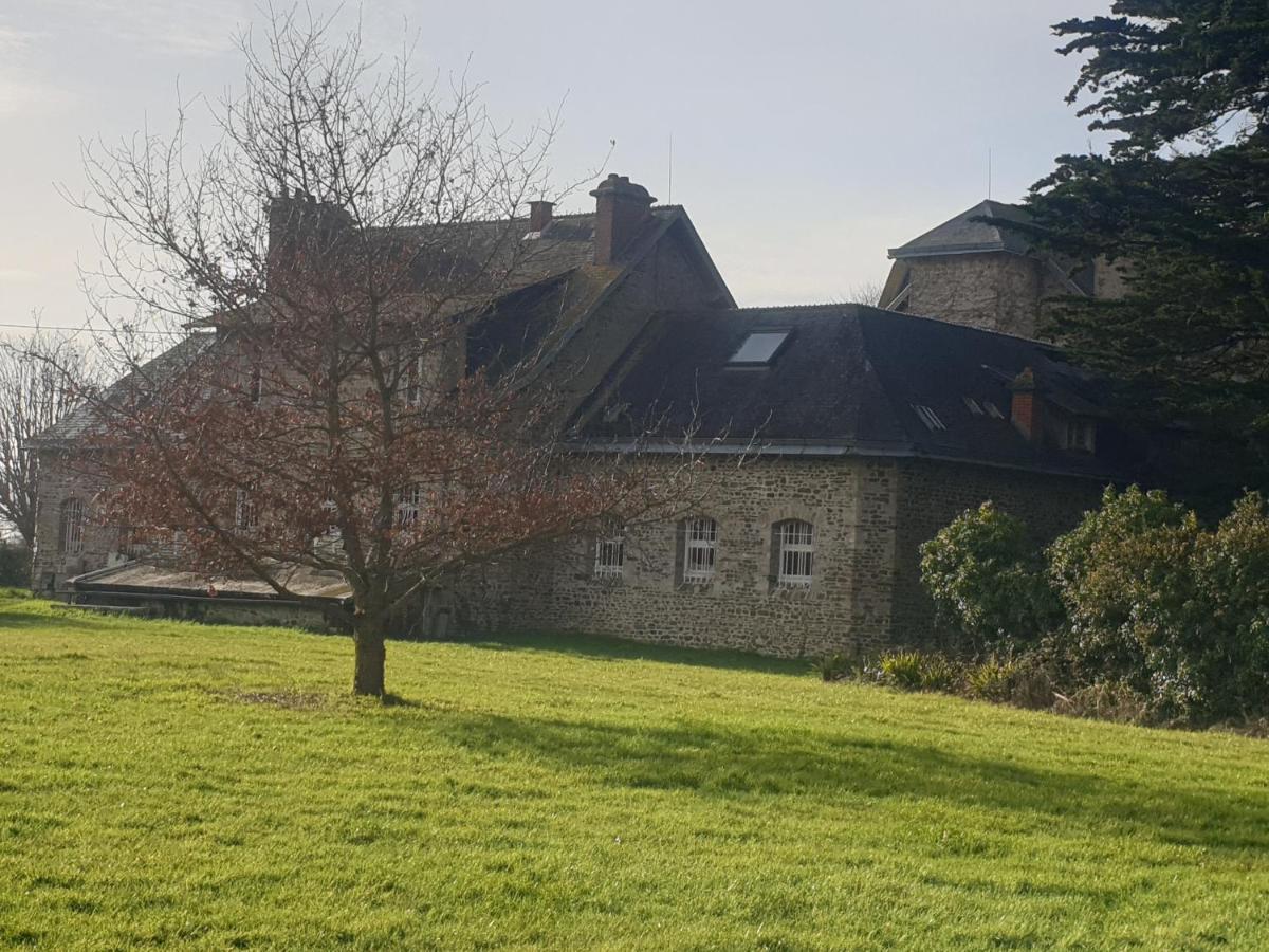Chateau De Surville Surville  Exterior photo